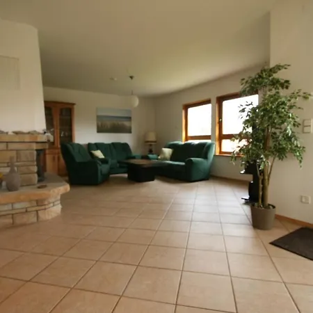 Strandhaus Donnerkeil * ديارهاجين
